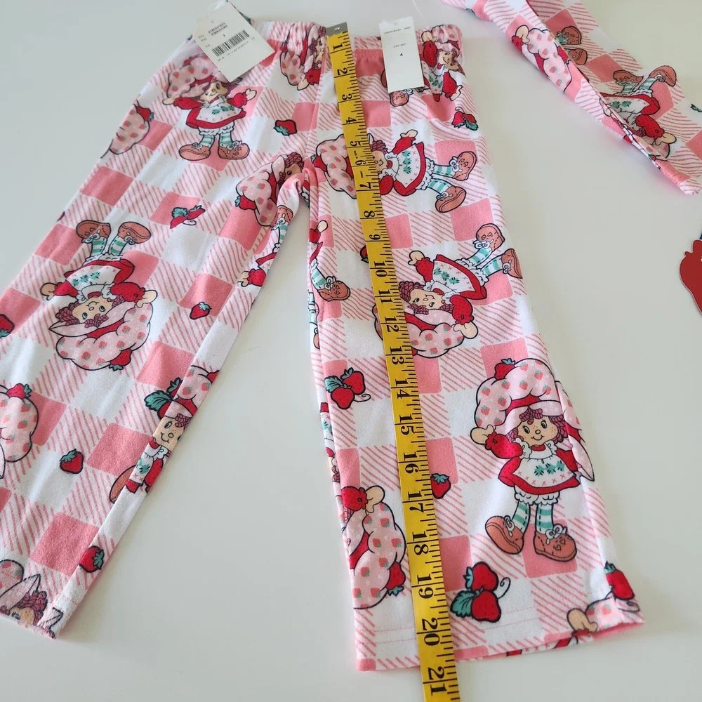 Kidcore‎ Strawberry Shortcake Pajama Set Kids Size 4 Sleepwear 2 Piece NWT